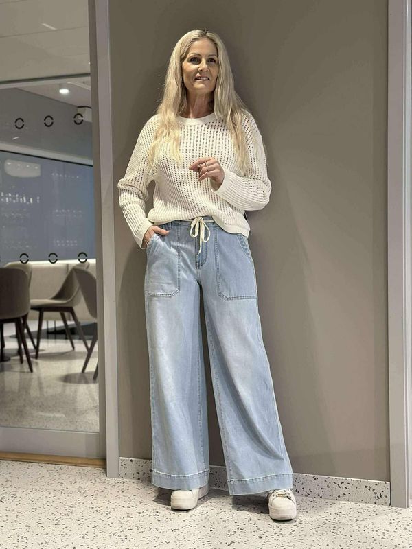 Wide Leg Jeans 