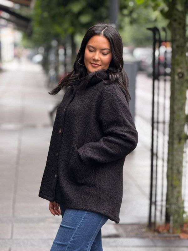 Ellena Jakke Sort