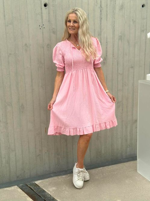 Hovedbilde Tiara Kjole Kort Lys Rosa