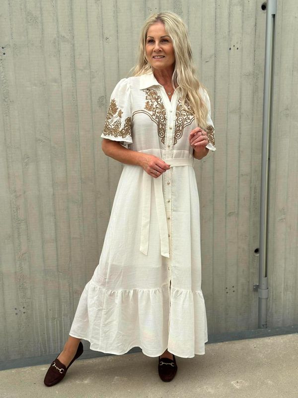 Kalyra Kjole Beige