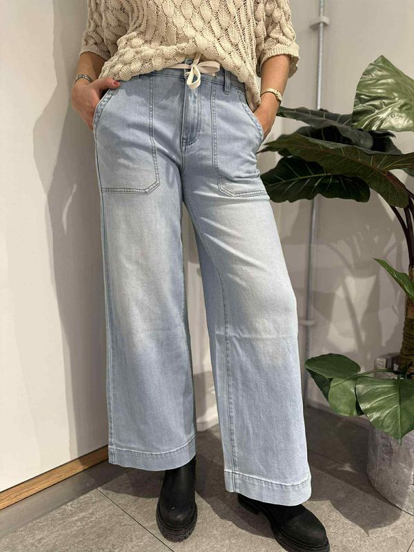 Wide Leg Jeans 