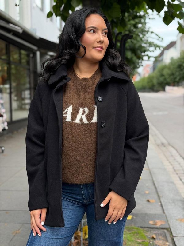 Lucilla Jakke Kort Sort
