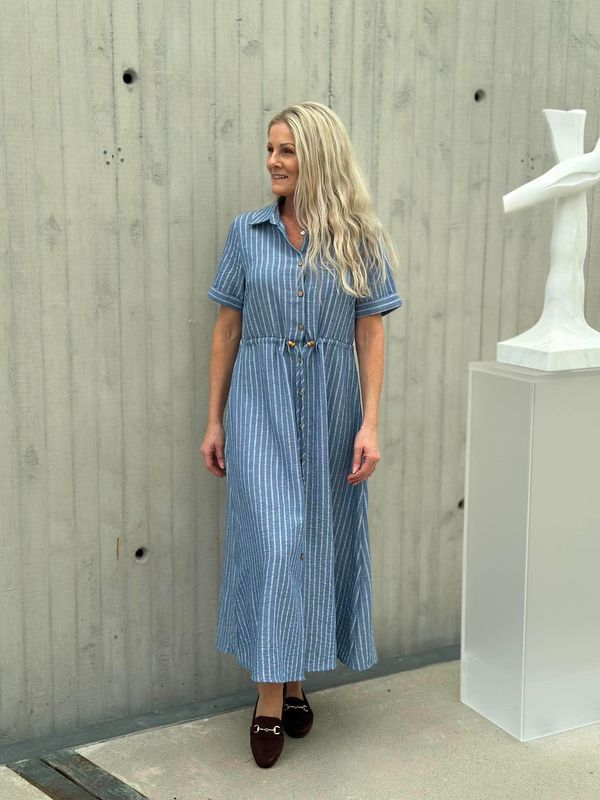 Natalia Kjole Blå