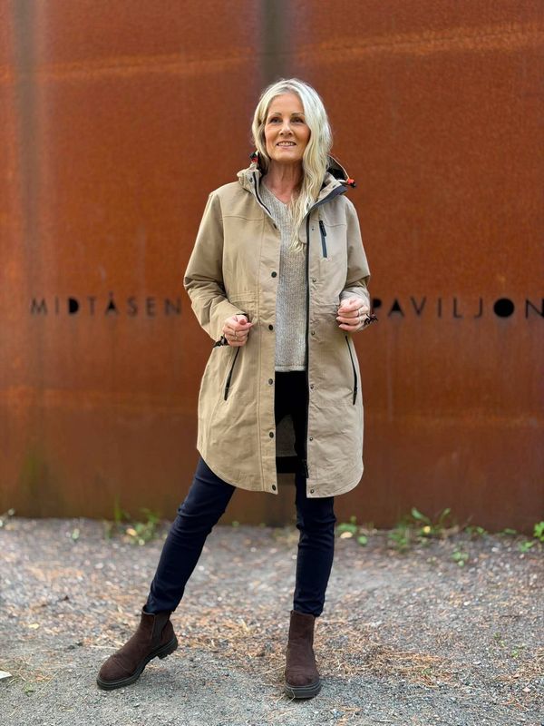 Alba Regnjakke Khaki