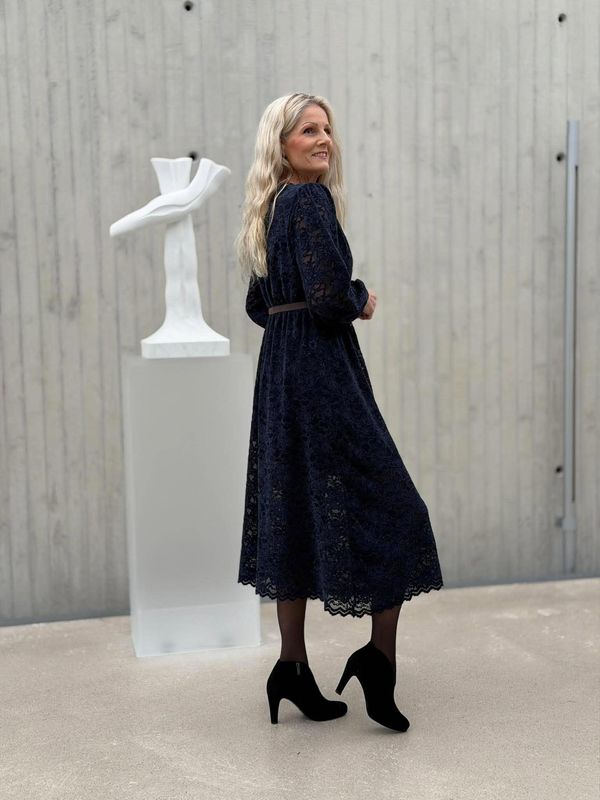 Marina Kjole Navy