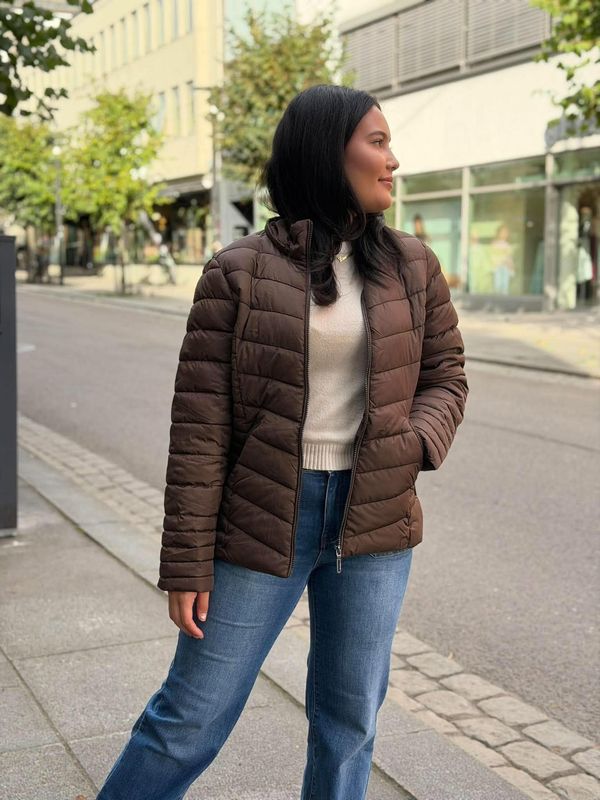 Ytterjakke #2596 Brun