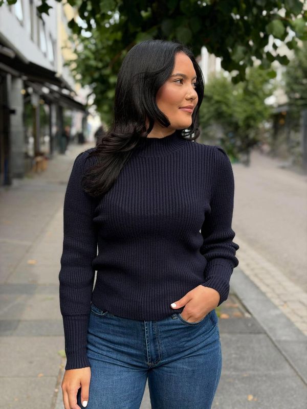 Louise Genser Marine Blå