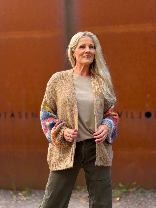 Pia Cardigan Camel
