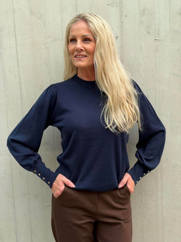 Lora Genser Navy